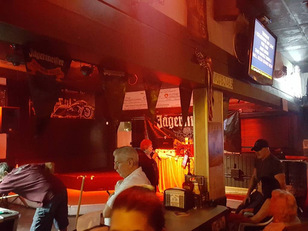 Cagneys House of Rock Saloon | night club | 5983 S University Dr, Davie, FL 33328, USA | 9546890035 OR +1 954-689-0035