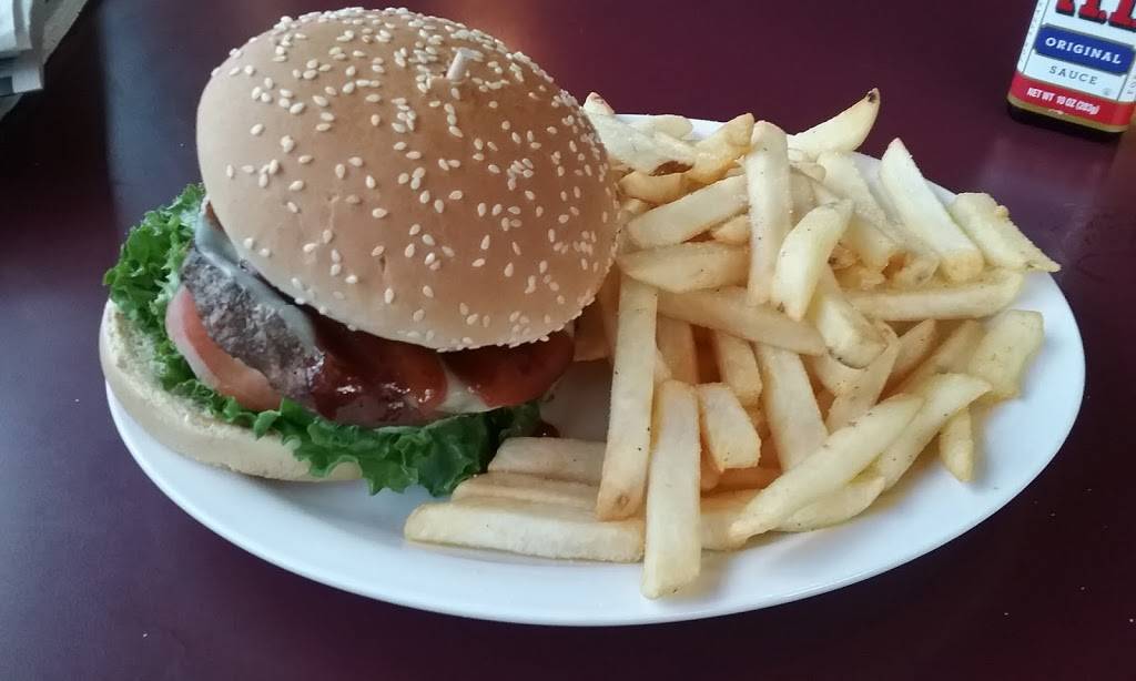 French Valley Cafe | restaurant | French Valley Airport, 37600 Sky Canyon Dr, Murrieta, CA 92563, USA | 9516007396 OR +1 951-600-7396