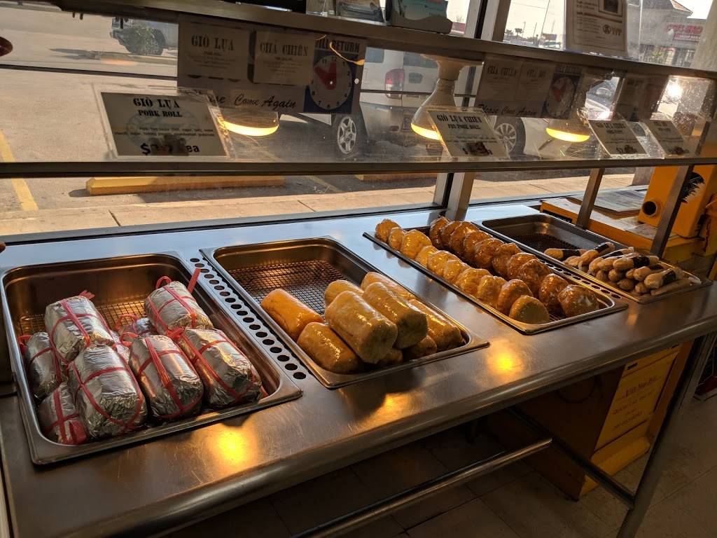 L T Tofu & Fastfood | restaurant | 13433 TX-249 #4, Houston, TX 77086, USA | 2814451775 OR +1 281-445-1775