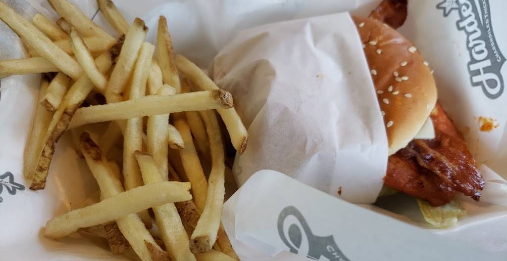 Hardees | restaurant | 1326 KY-15, Hazard, KY 41701, USA | 6064394910 OR +1 606-439-4910