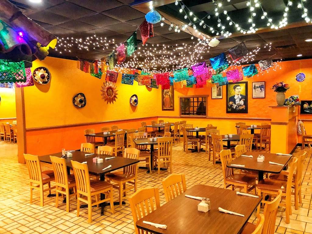 Abuelitas Mexican Restaurant | restaurant | 2552, 1623 N Valley Mills Dr, Waco, TX 76710, USA | 2543996371 OR +1 254-399-6371