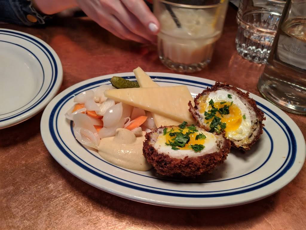 Macleod’s Fish & Chips | restaurant | 5206 Ballard Ave NW, Seattle, WA 98107, USA | 2066877115 OR +1 206-687-7115