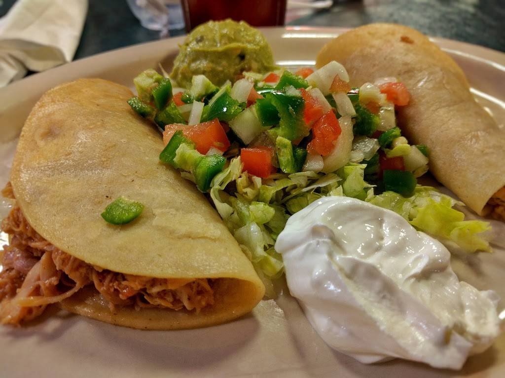 Chuys Mexican Restaurant | restaurant | 5115 NE 28th St, Haltom City, TX 76117, USA | 8172220390 OR +1 817-222-0390