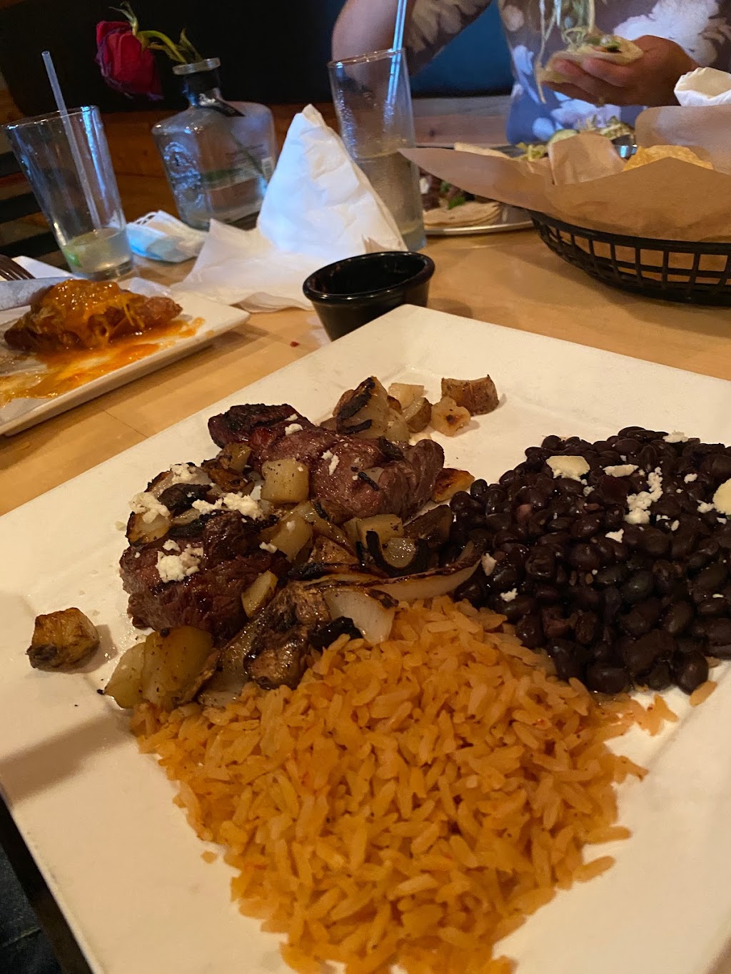 Tocayo | Mexican Grill & Cantina | night club | 283 S Joe Martinez Blvd, Pueblo, CO 81007, USA | 7196968169 OR +1 719-696-8169