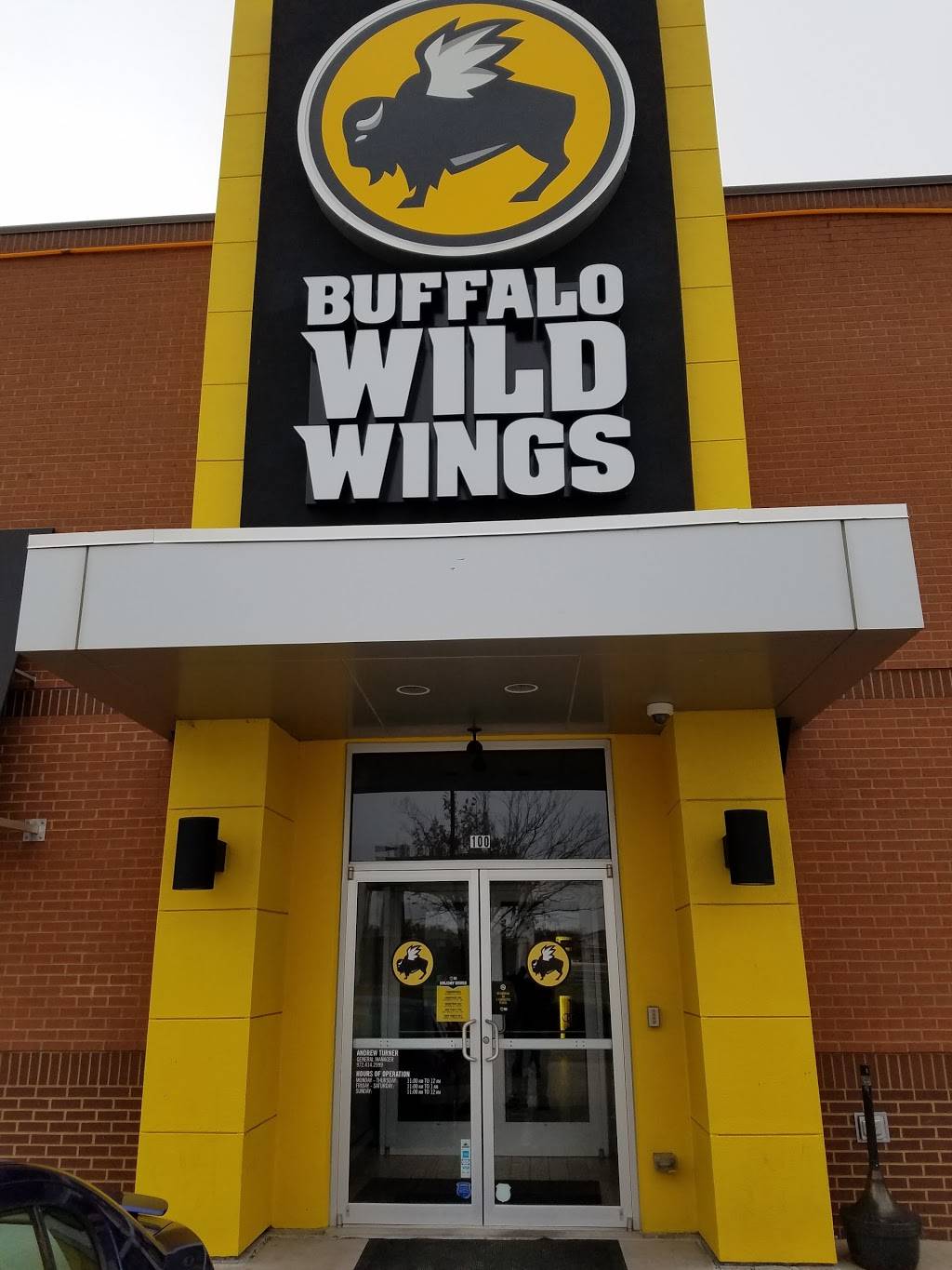 Buffalo Wild Wings | restaurant | 5125 George Bush Freeway #100, Garland, TX 75040, USA | 9724142999 OR +1 972-414-2999