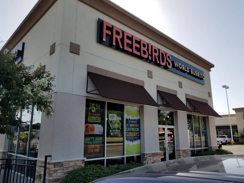 Freebirds World Burrito | restaurant | 120 N New Rd, Waco, TX 76710, USA | 2547410060 OR +1 254-741-0060