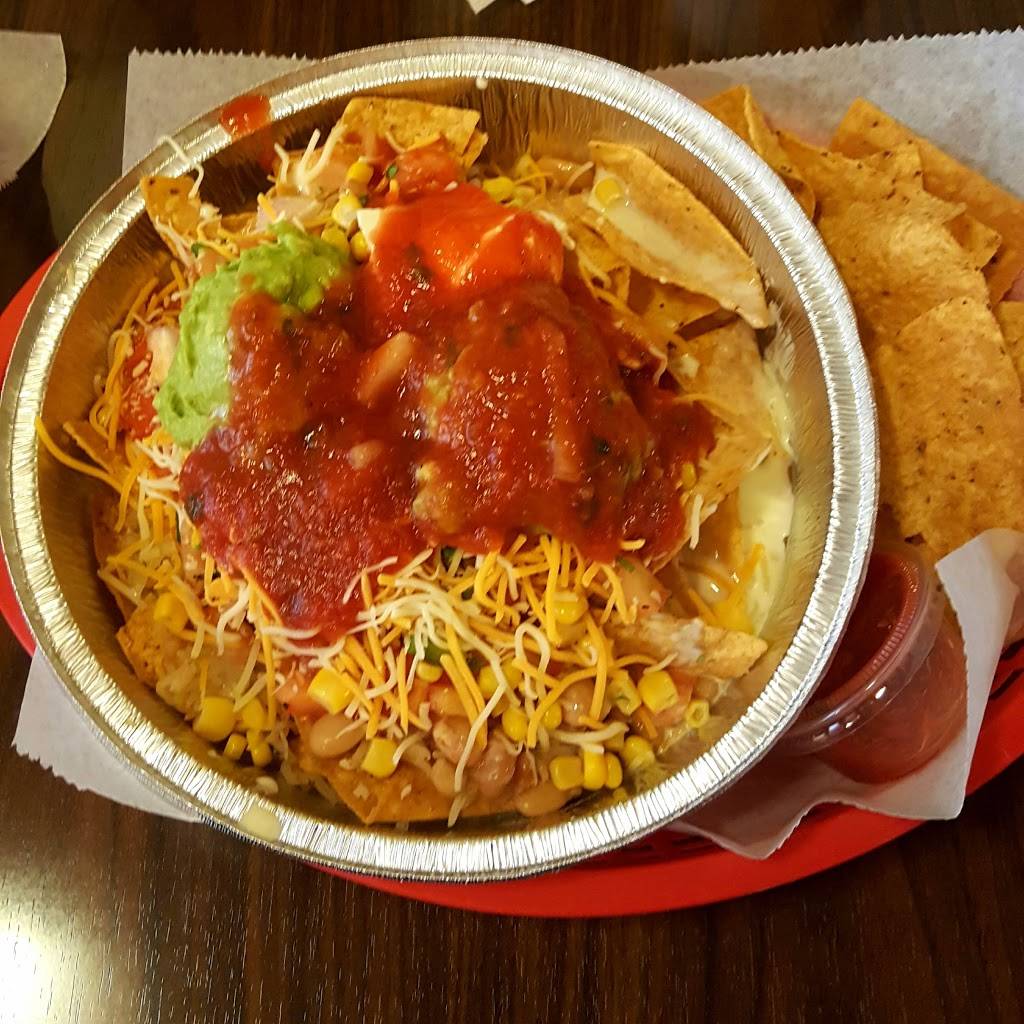 Adobos Mexican Grill | restaurant | 756 Main St, Dubuque, IA 52001, USA | 5635564407 OR +1 563-556-4407