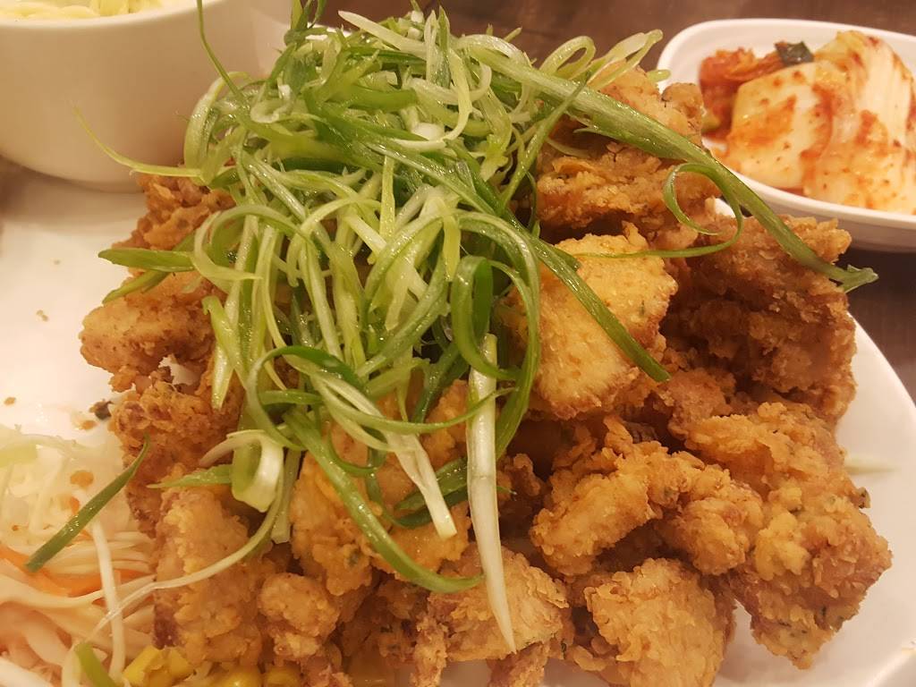 Bunsik Nara 분식나라 | restaurant | 254 Broad Ave, Palisades Park, NJ 07650, USA | 2019442674 OR +1 201-944-2674