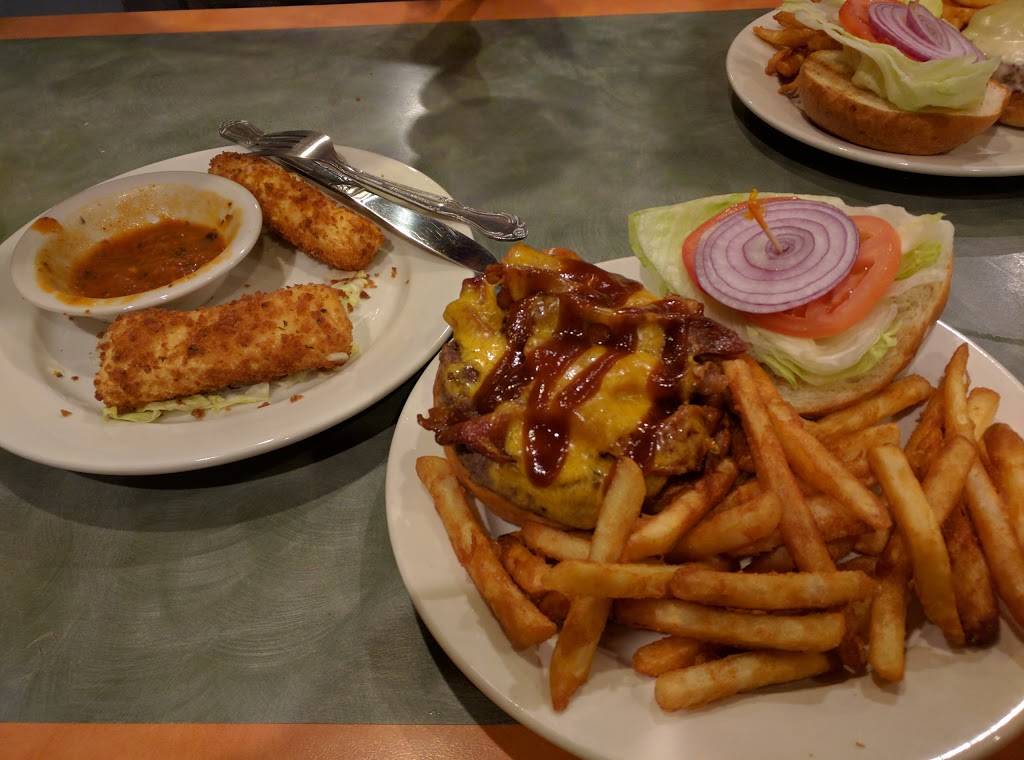 Michaels Family Restaurant | restaurant | 9602, 709 Bethlehem Pike, Montgomeryville, PA 18936, USA | 2153689909 OR +1 215-368-9909