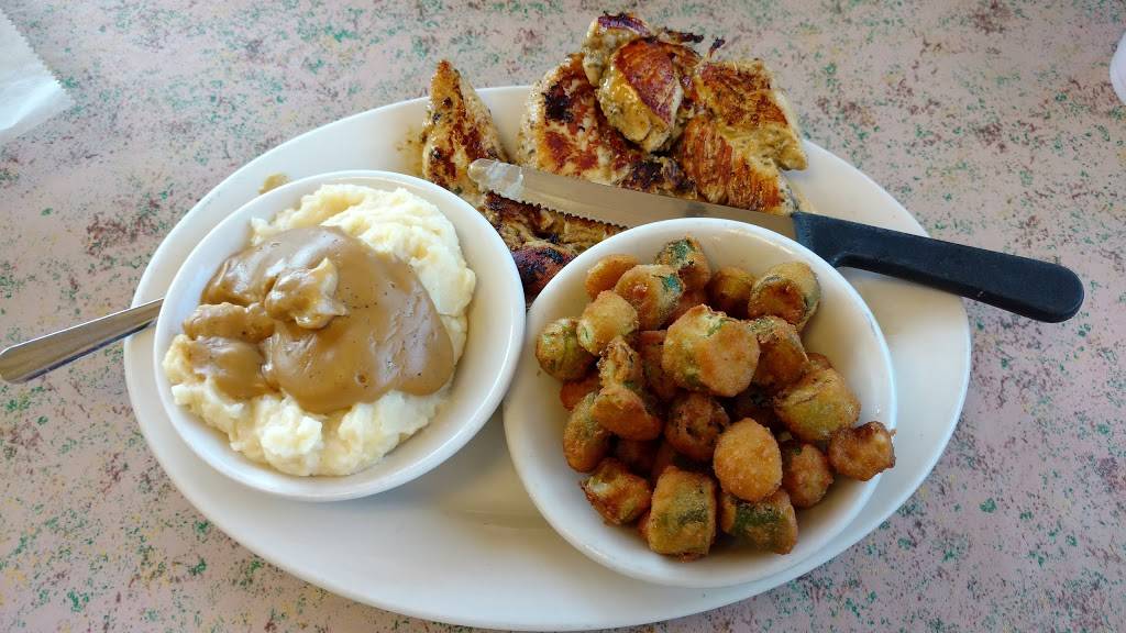 Country Grill | restaurant | 2033 N Church St, Burlington, NC 27217, USA | 3362286705 OR +1 336-228-6705