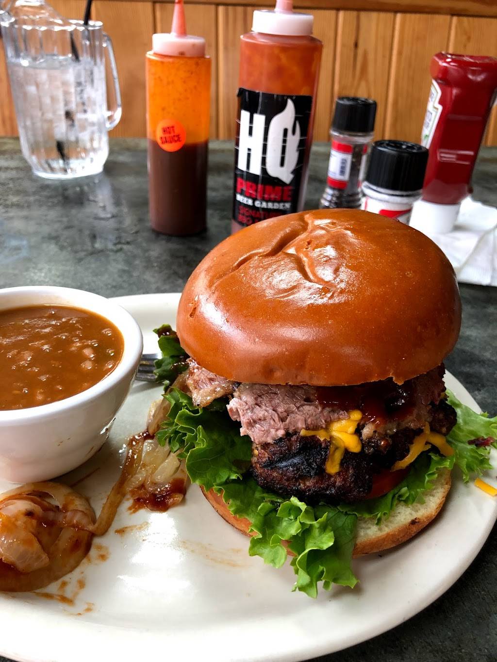 HQ Prime Beer Garden | restaurant | 9810 N Central Expy suite 600, Dallas, TX 75231, USA | 2143687427 OR +1 214-368-7427