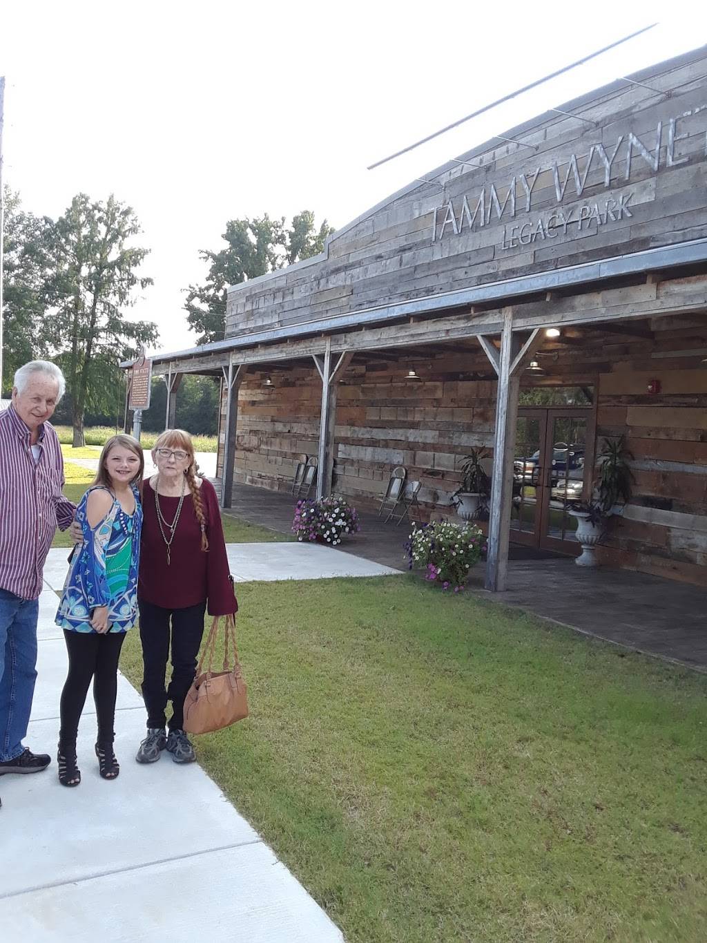 Tammy Wynette Legacy Park Restaurant | restaurant | Tremont, MS 38876, USA | 6626523068 OR +1 662-652-3068
