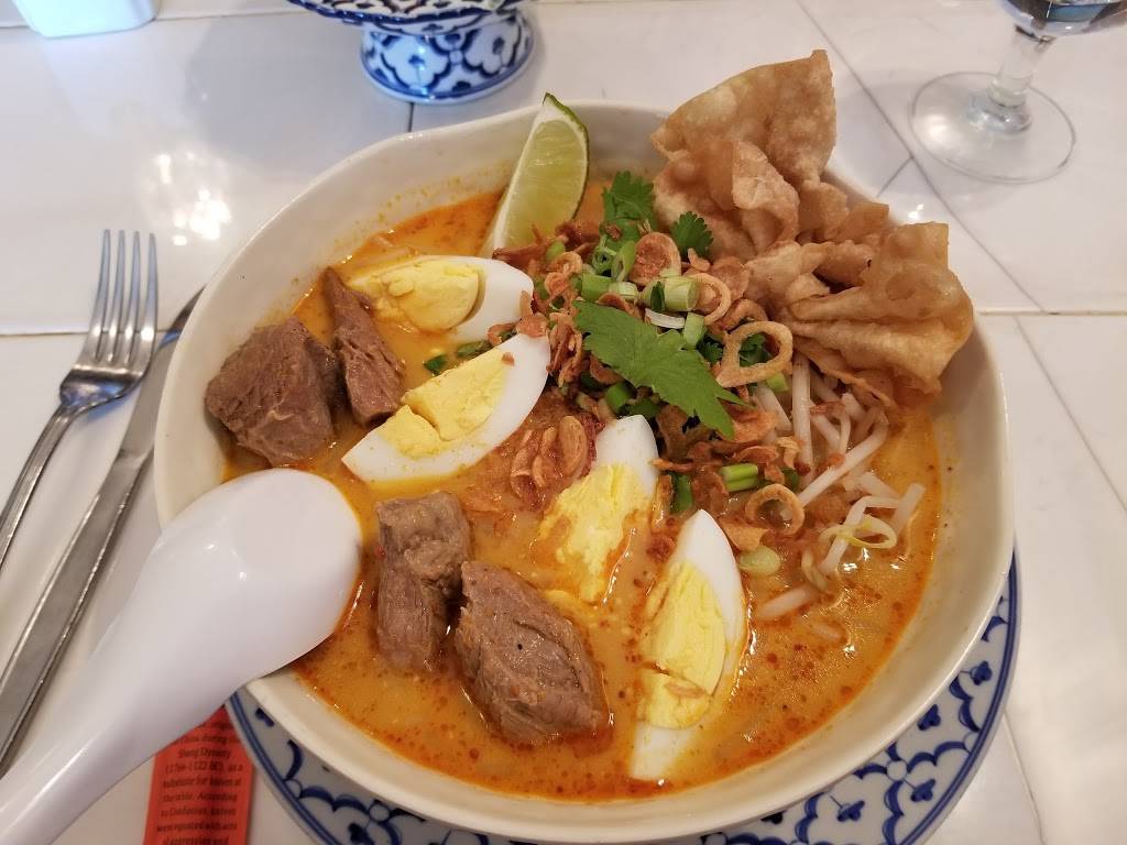 Rabieng Thai Restaurant | restaurant | 5892 Leesburg Pike, Falls Church, VA 22041, USA | 7036714222 OR +1 703-671-4222