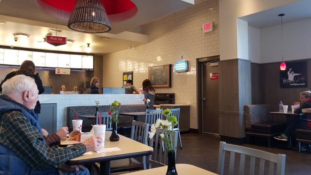 Chick-fil-A | restaurant | 6907 S University Blvd Ste 201, Centennial, CO 80122, USA | 3037950049 OR +1 303-795-0049