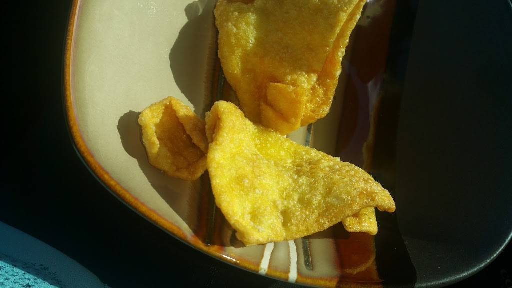 Empress Express | restaurant | 1438 N 13th St, St. Louis, MO 63106, USA | 3145880699 OR +1 314-588-0699