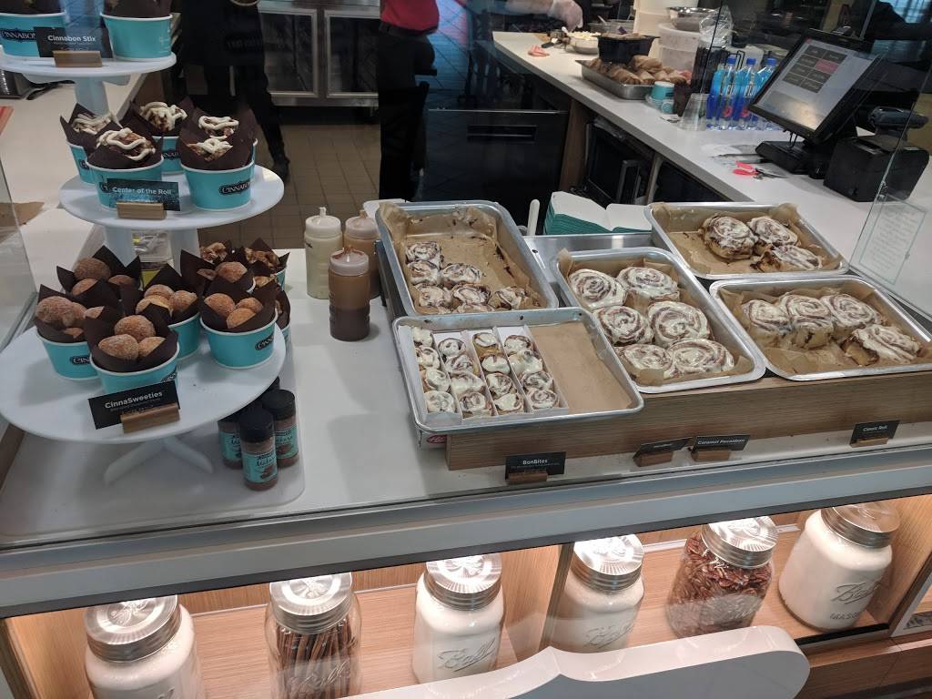 Cinnabon | restaurant | 7100 Terminal Dr, Oklahoma City, OK 73159, USA | 8882887655 OR +1 888-288-7655
