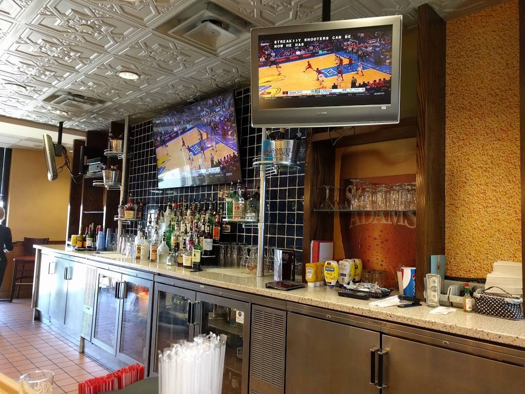 Sam Adams | restaurant | 1 Richard E Byrd Terminal Dr, Richmond, VA 23250, USA | 8042263000 OR +1 804-226-3000