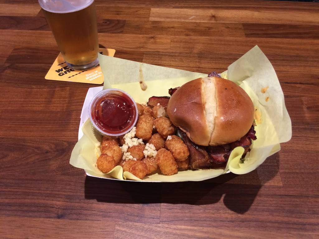 Boro Burger | restaurant | 173 NE 3rd Ave Suite 101, Hillsboro, OR 97124, USA | 9713296885 OR +1 971-329-6885