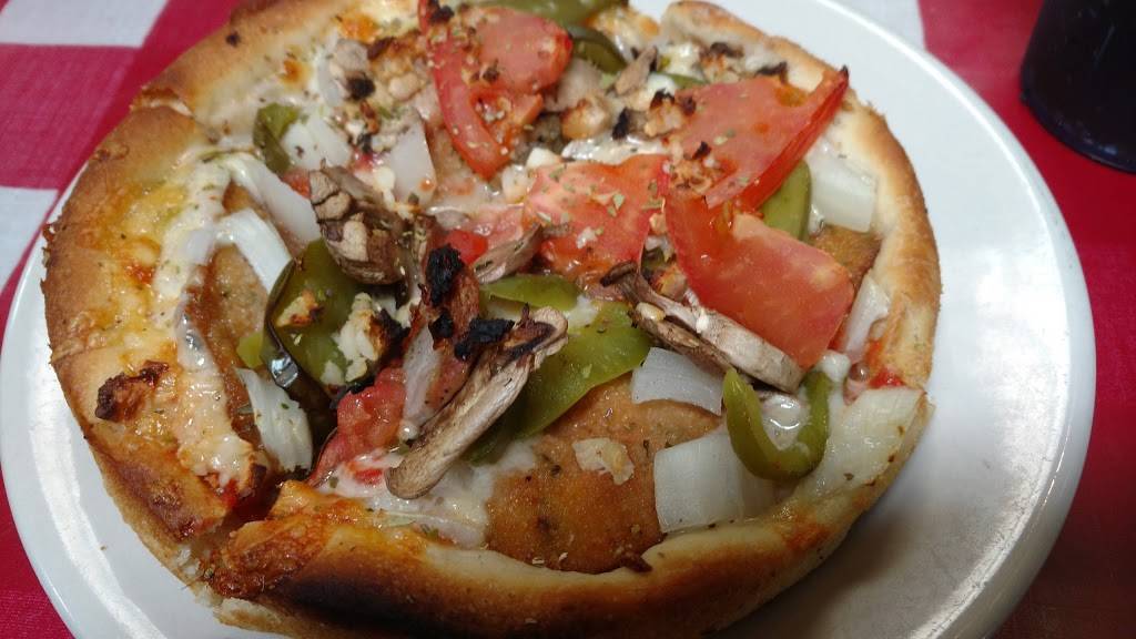 Prince Pizzeria | restaurant | 517 Broadway, Saugus, MA 01906, USA | 7812339950 OR +1 781-233-9950