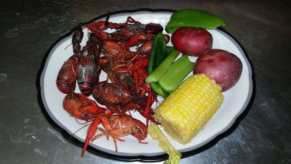 Top Fuel Saloon | restaurant | 275 S Hickory St, Braidwood, IL 60408, USA | 8154583000 OR +1 815-458-3000