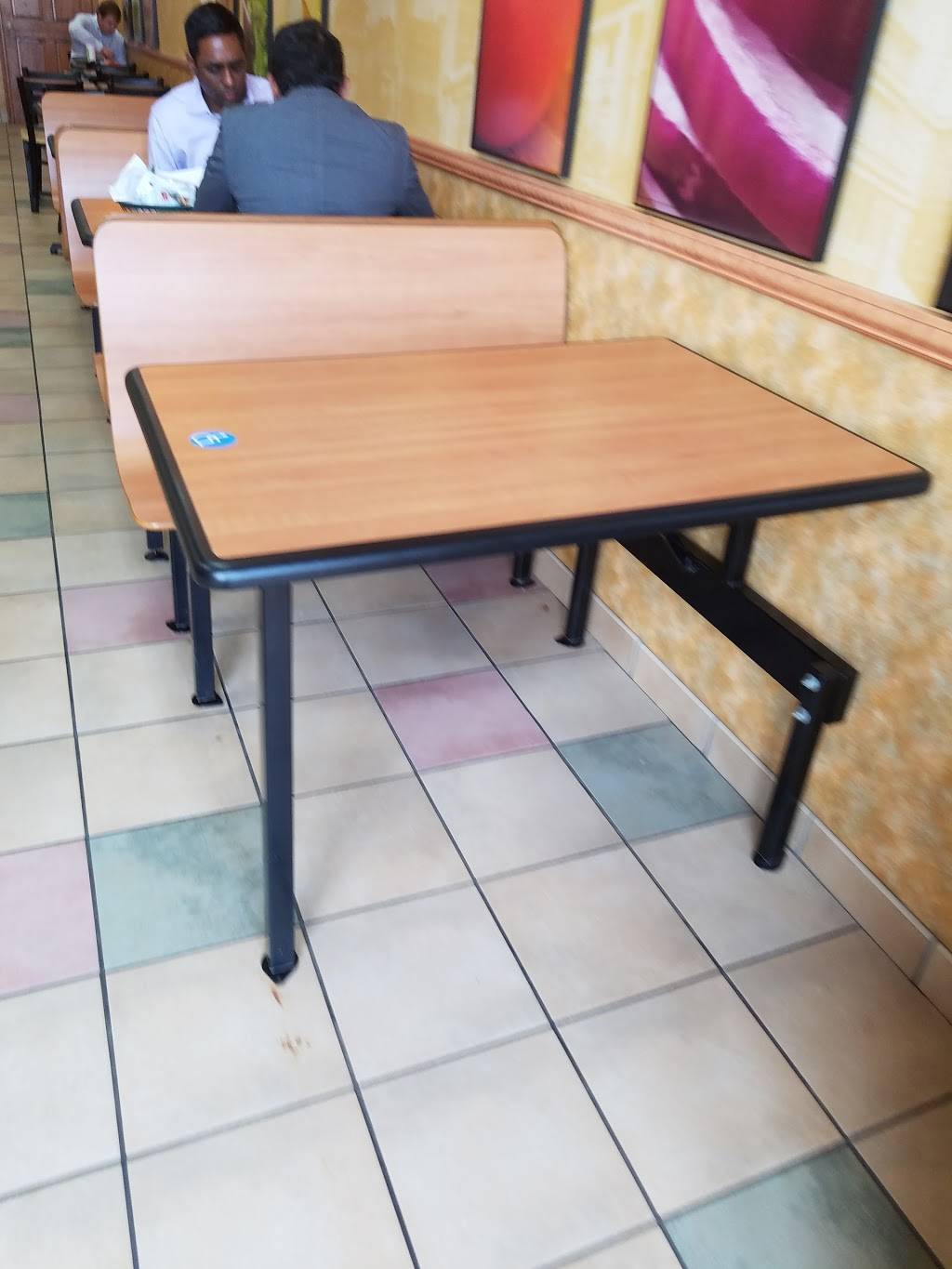 Subway | restaurant | 9309 Poplar Ave, Germantown, TN 38138, USA | 9017534333 OR +1 901-753-4333