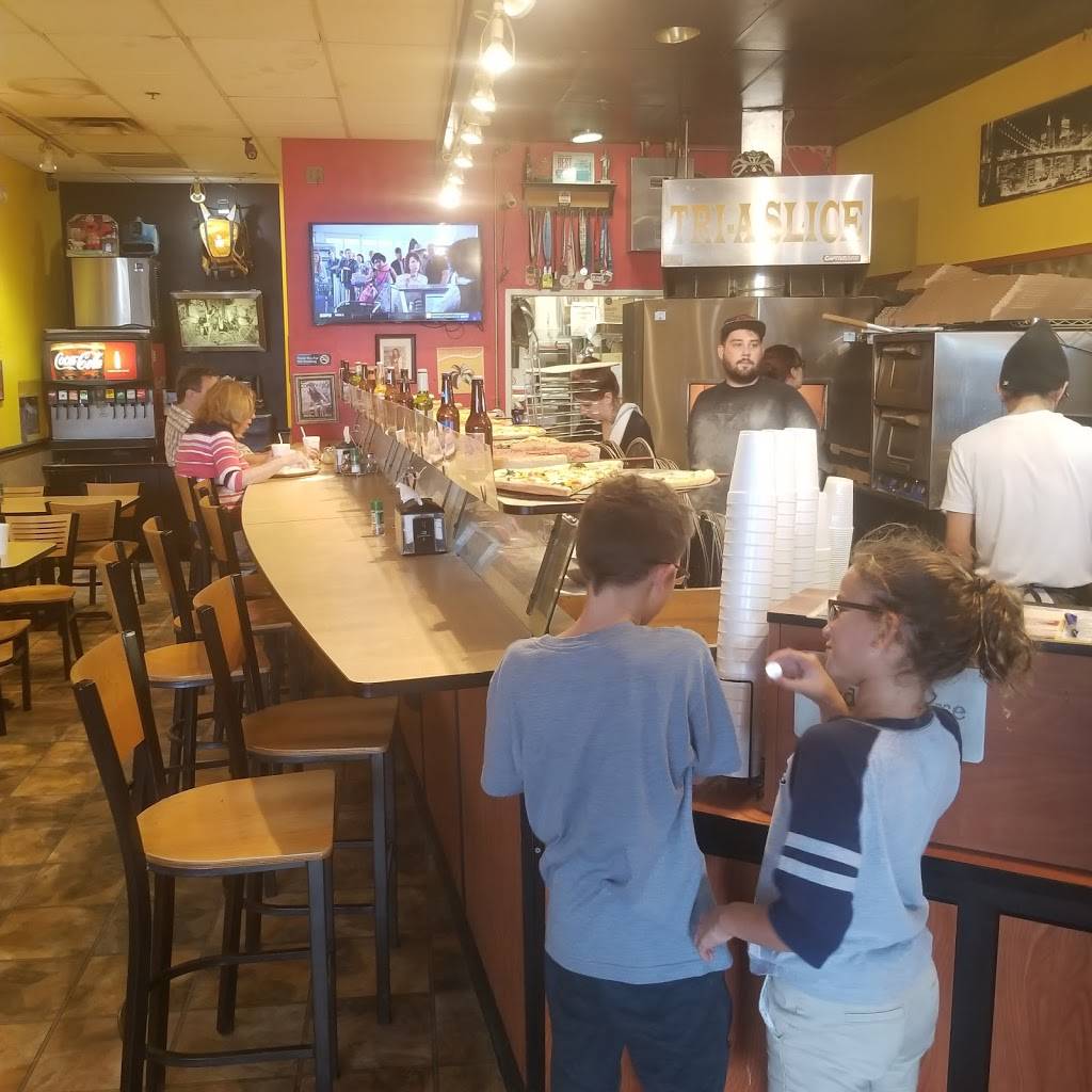 Tour De Pizza | restaurant | 1416, 212 37th Ave N, St. Petersburg, FL 33704, USA | 7278985555 OR +1 727-898-5555