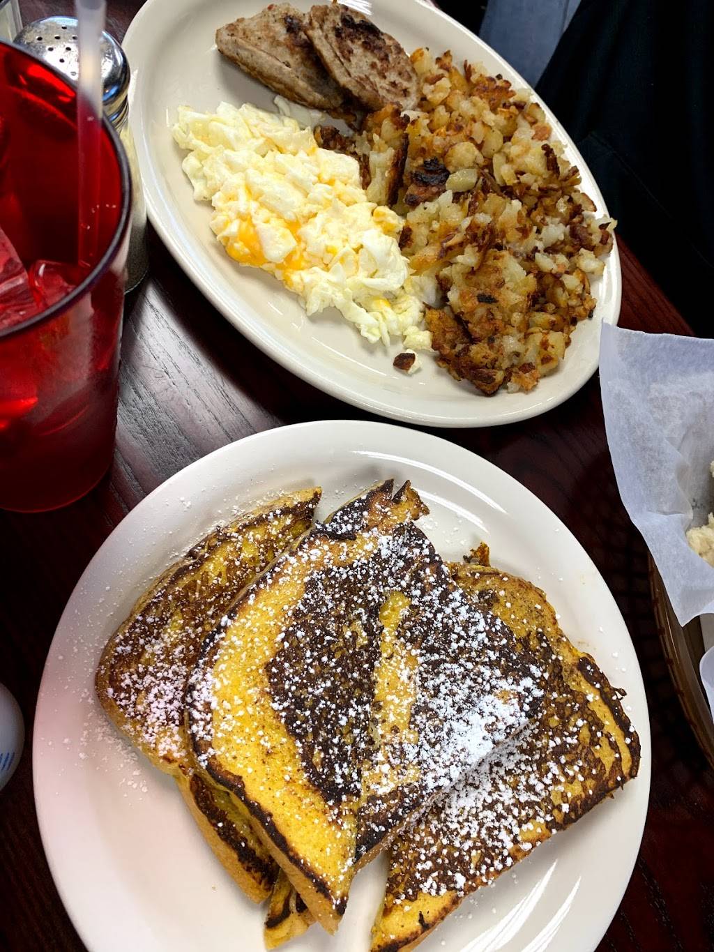 TJs Family Restaurant | restaurant | 1019 McConnells Hwy, Rock Hill, SC 29732, USA | 8033271234 OR +1 803-327-1234