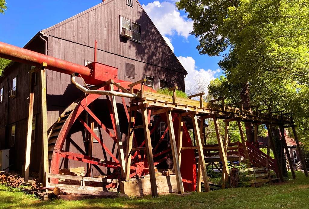 Osceola Mill Dining & Lodging | restaurant | 352 Tye River Turnpike, Vesuvius, VA 24483, USA | 5403776455 OR +1 540-377-6455