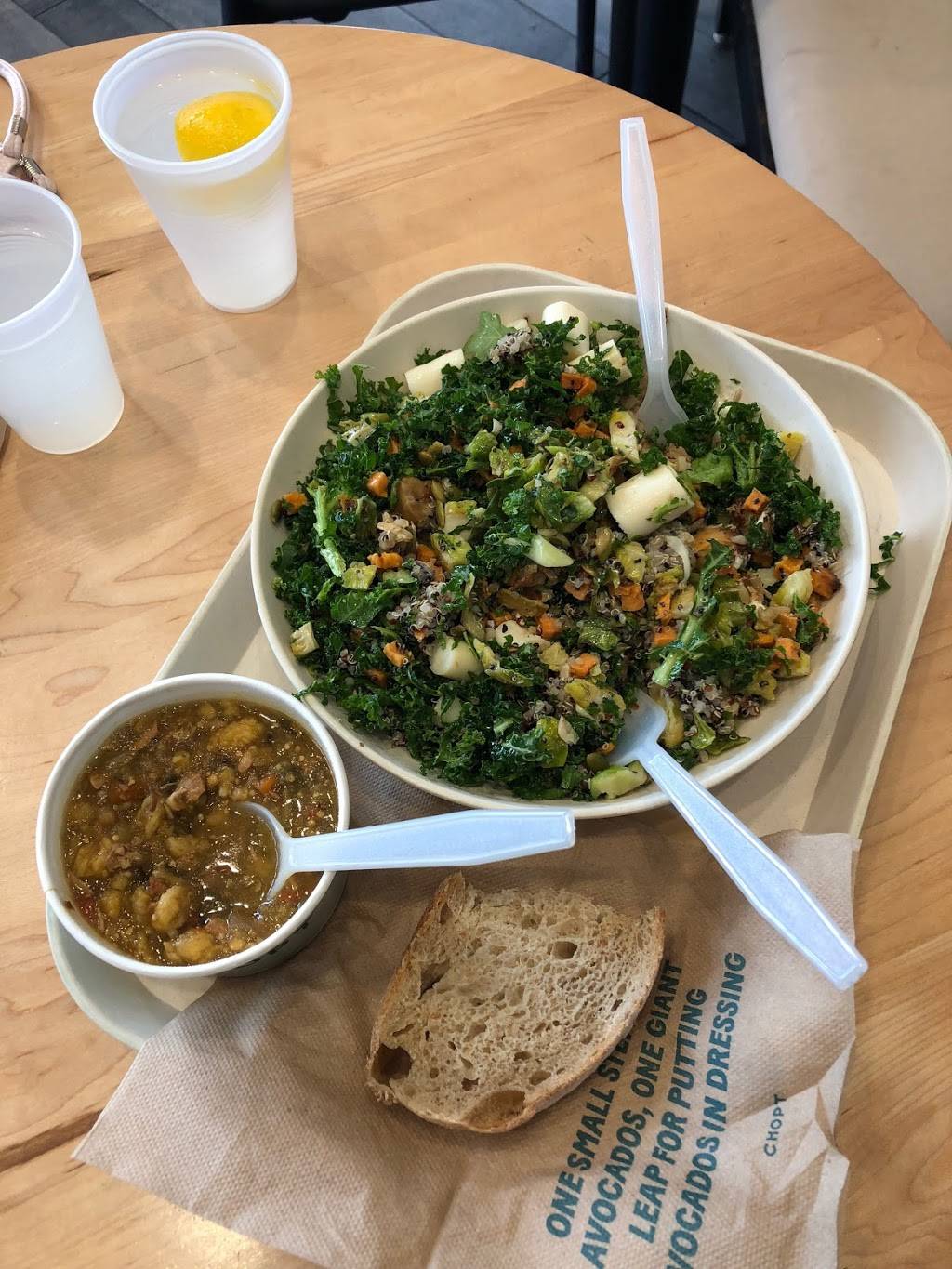 Chopt Creative Salad Co. | restaurant | 9844 Rea Rd, Charlotte, NC 28277, USA | 7047555565 OR +1 704-755-5565