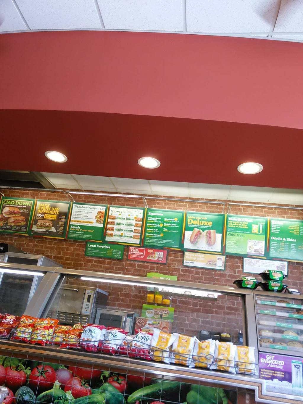 Subway Restaurants | restaurant | 6805 N 19th Ave #125, Phoenix, AZ 85015, USA | 6028410726 OR +1 602-841-0726