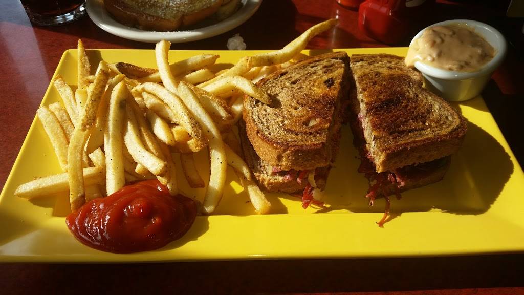 Bakers Square Restaurant & Bakery | restaurant | 2020 W 75th, Woodridge, IL 60517, USA | 6302410609 OR +1 630-241-0609