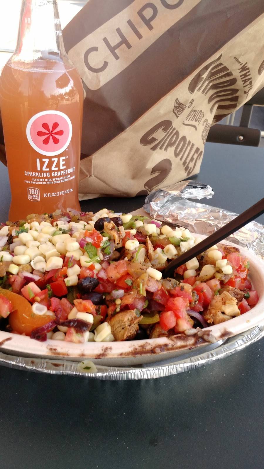 Chipotle Mexican Grill | restaurant | 4095 S Carrier Pkwy, Grand Prairie, TX 75052, USA | 9724004243 OR +1 972-400-4243