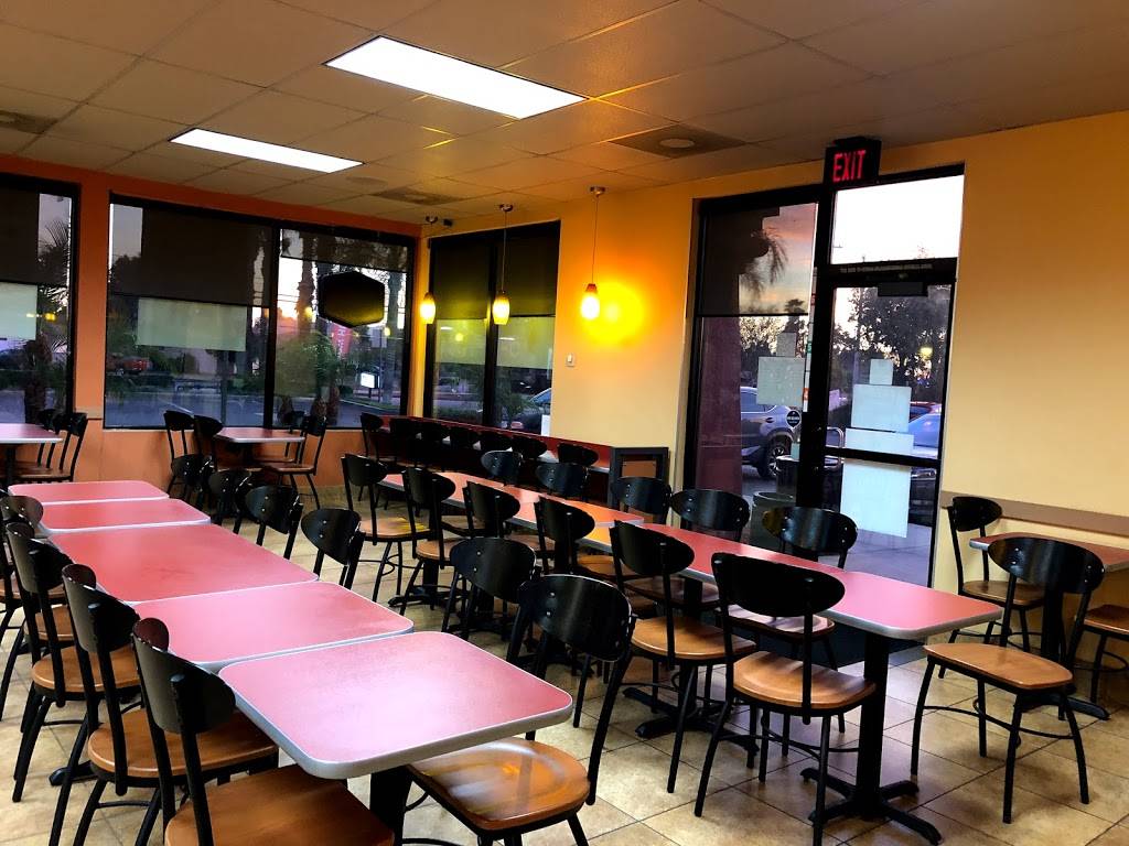 Jack in the Box | restaurant | 14611 Dalewood St, Baldwin Park, CA 91706, USA | 6268519875 OR +1 626-851-9875