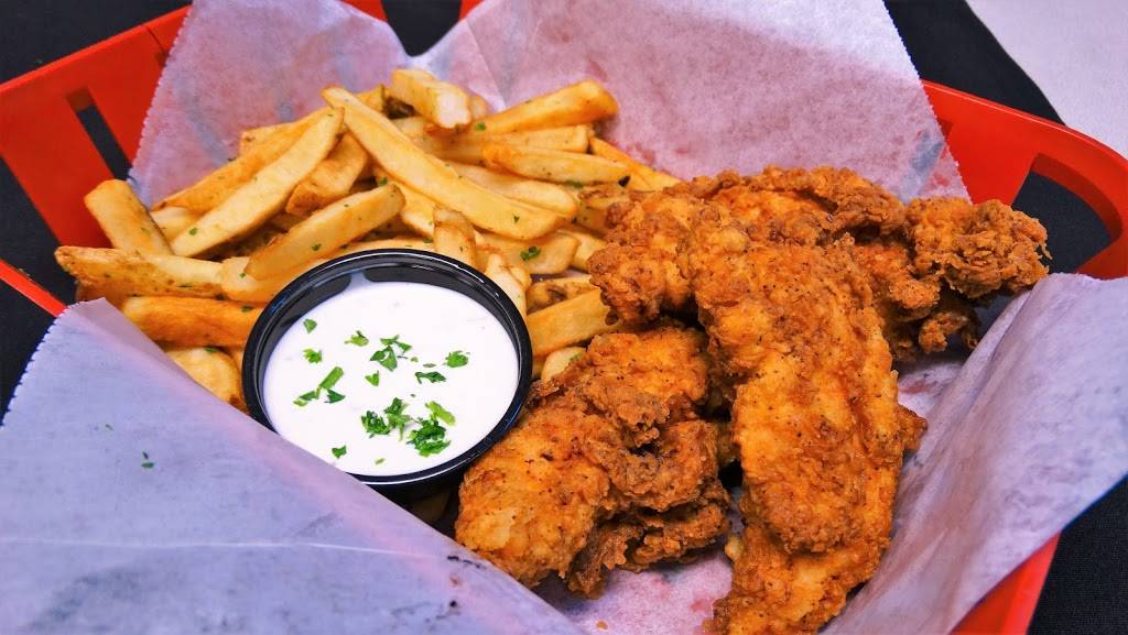 Austins Bar & Grill | restaurant | 2103 E 151st St #2969, Olathe, KS 66062, USA | 9138292106 OR +1 913-829-2106