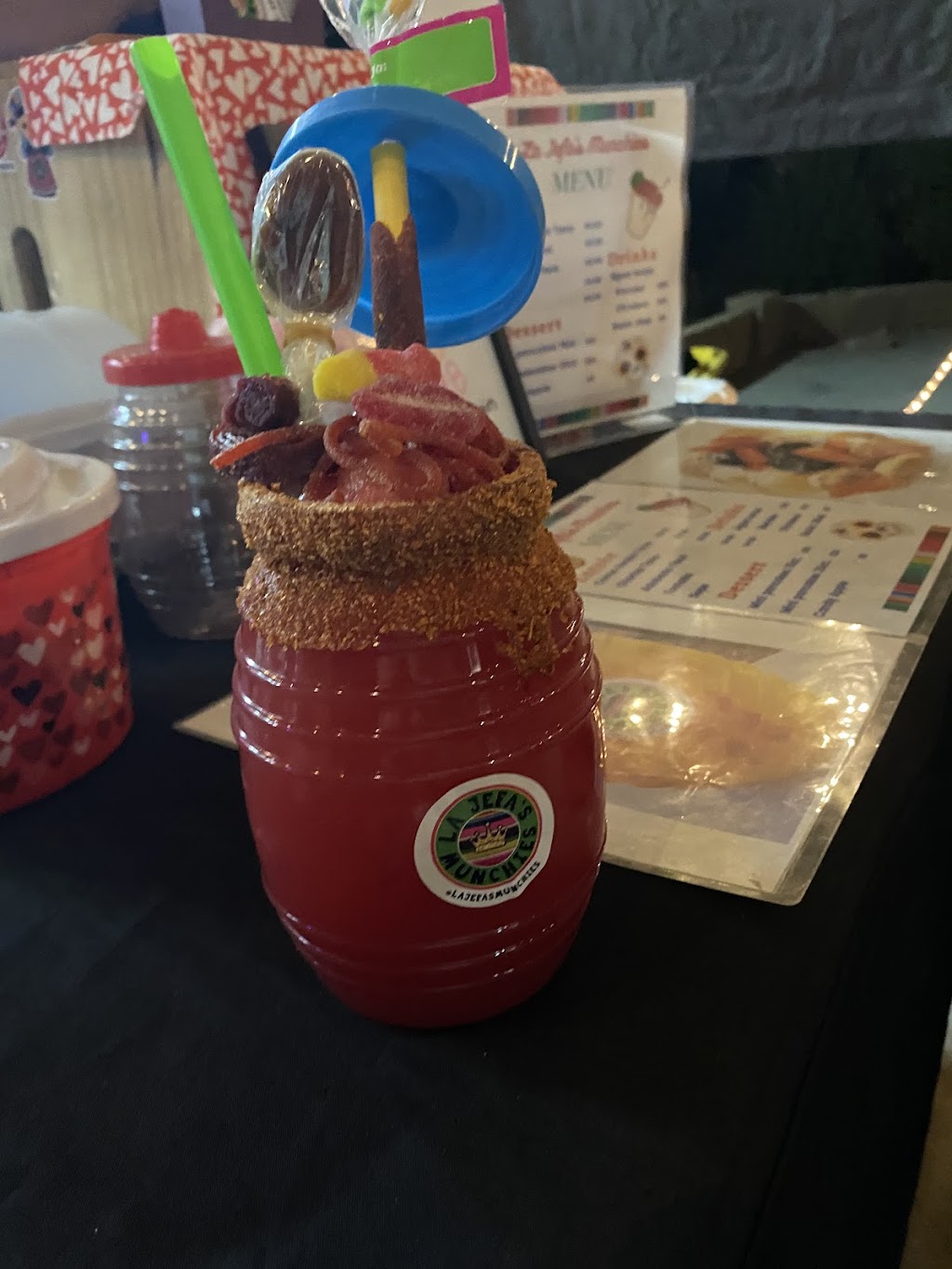 La Jefa’s Munchies | restaurant | 6308 Grand Ave, Glendale, AZ 85301, USA | 4806940307 OR +1 480-694-0307