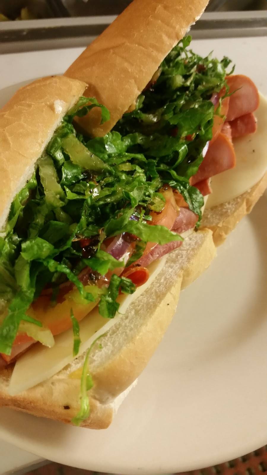 The Peppermill Restaurant | restaurant | 171 Washington St, Limerick, ME 04048, USA | 2077932500 OR +1 207-793-2500