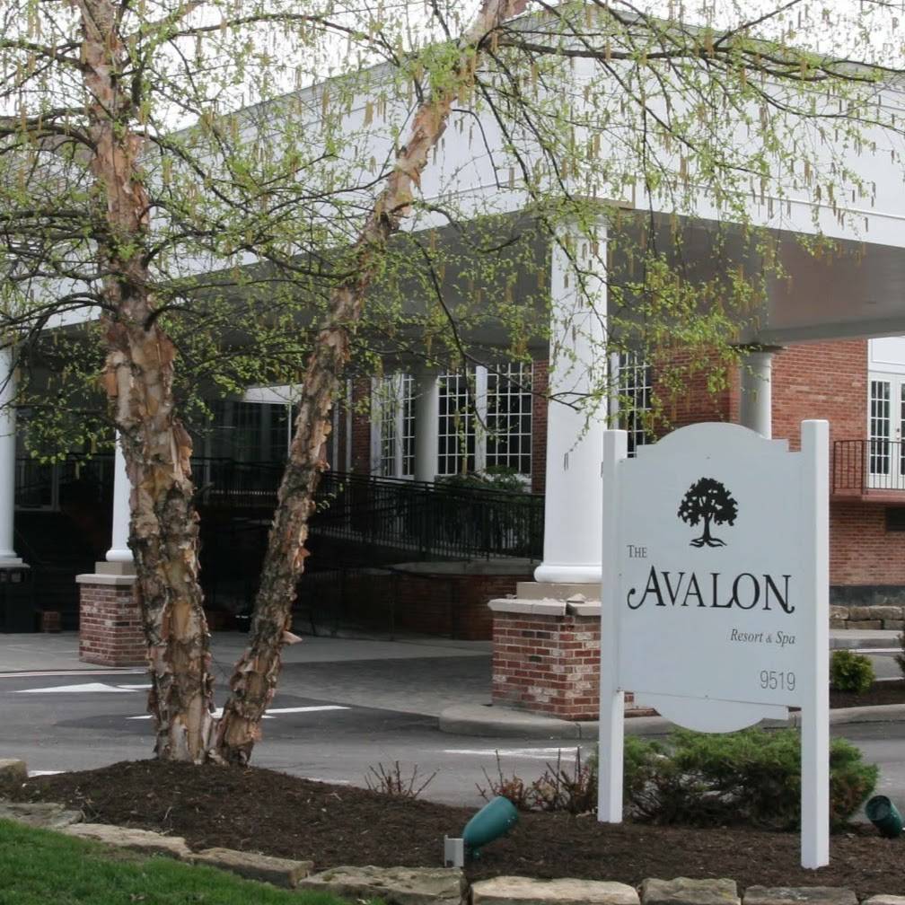 The Avalon Inn | restaurant | 9519 E Market St, Warren, OH 44484, USA | 3308561900 OR +1 330-856-1900