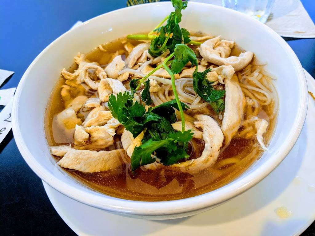 Pho 8 | meal takeaway | 3036 William St, Cape Girardeau, MO 63703, USA | 5733327468 OR +1 573-332-7468