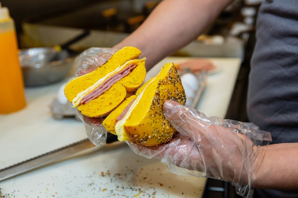 Big City Bagels & Nathans Famous Hot Dogs | bakery | Aldrich Shopping Ctr 4007, U.S. 9 N, Howell Township, NJ 07731, USA | 7323635858 OR +1 732-363-5858