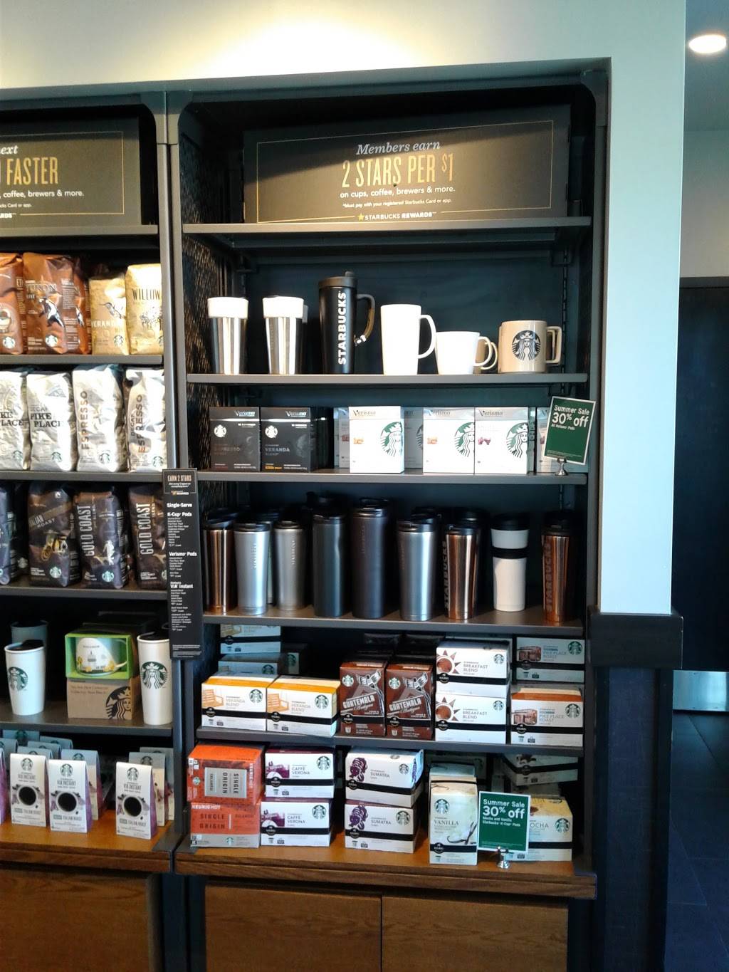 Starbucks | cafe | 4703 S 6th St, Milwaukee, WI 53221, USA | 4147447018 OR +1 414-744-7018