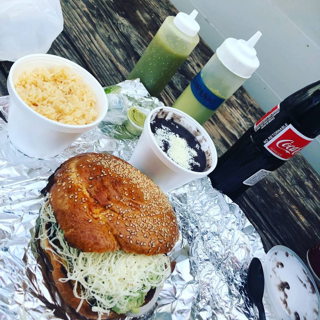 El catrin Mexican food | restaurant | 600 SE 146th Ave, Portland, OR 97233, USA | 9715069334 OR +1 971-506-9334