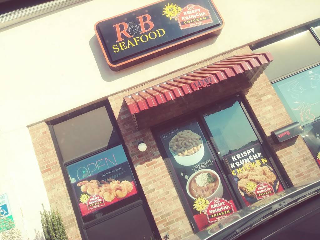R & B Chicken and Seafood | restaurant | 14792 Build America Dr, Woodbridge, VA 22191, USA | 5713982434 OR +1 571-398-2434
