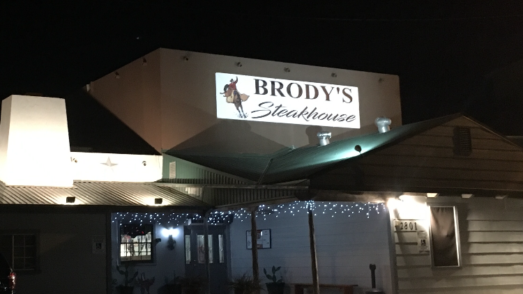 Brodys Steakhouse | restaurant | 2801 S, I-35, Belton, TX 76513, USA | 2548313065 OR +1 254-831-3065