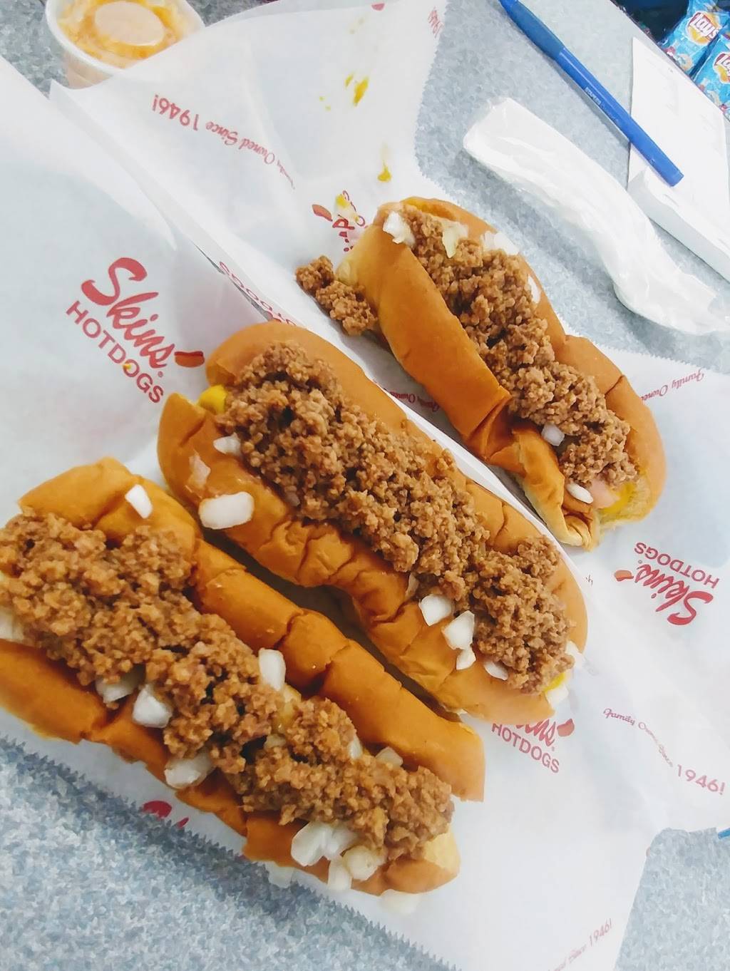 Skins Hotdogs | restaurant | 518 Mills Ave, Greenville, SC 29605, USA | 8642335280 OR +1 864-233-5280