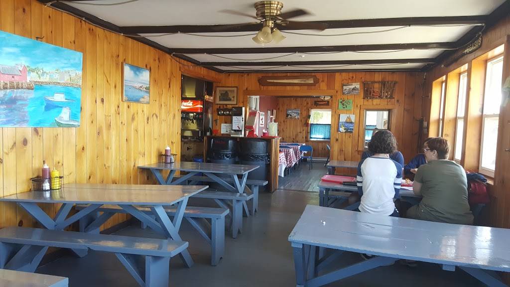 The Lobster Pool | restaurant | 329 Granite St, Rockport, MA 01966, USA | 9785467808 OR +1 978-546-7808