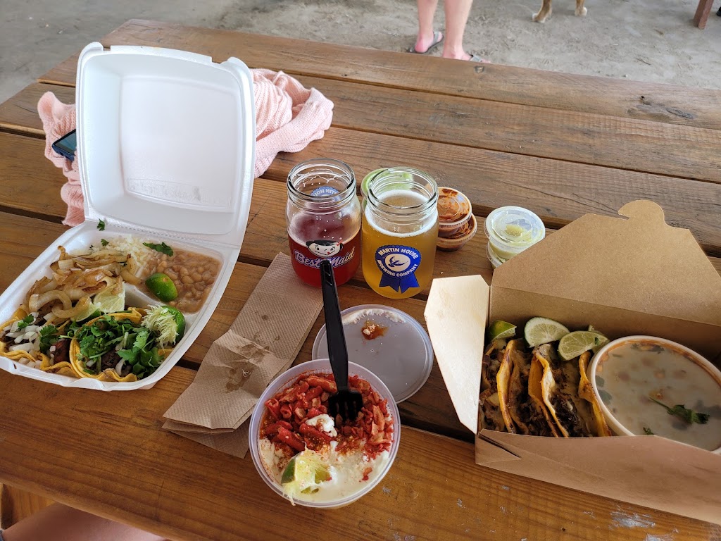 Guapo taco | restaurant | 301 S Sylvania Ave, Fort Worth, TX 76111, USA | 6829669645 OR +1 682-966-9645