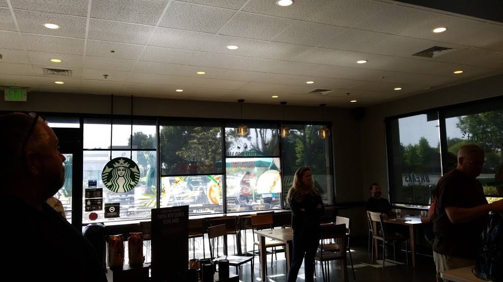 Starbucks | cafe | 661 Elmira Rd, Vacaville, CA 95687, USA | 7073013081 OR +1 707-301-3081