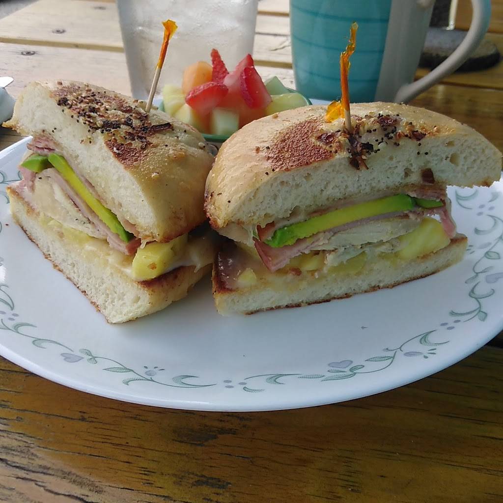 Marys Gourmet Kitchen | restaurant | 3310 NE Indian River Dr, Jensen Beach, FL 34957, USA | 7729346107 OR +1 772-934-6107