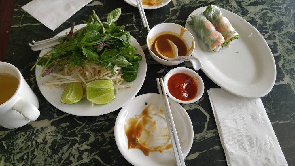 Vietnam Grille | restaurant | 10386 San Pablo Ave, El Cerrito, CA 94530, USA | 5105598083 OR +1 510-559-8083