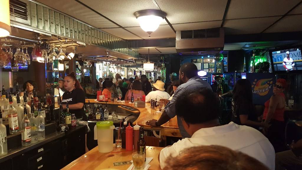 Genos Kitchen & Catering | restaurant | 12401 S Ashland Ave, Calumet Park, IL 60827, USA | 7083853100 OR +1 708-385-3100